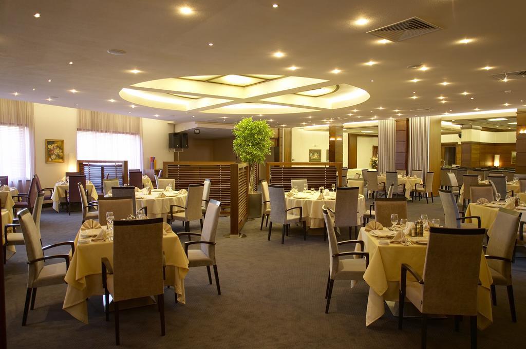 Park Hotel Green Europe Haskovo Exterior photo